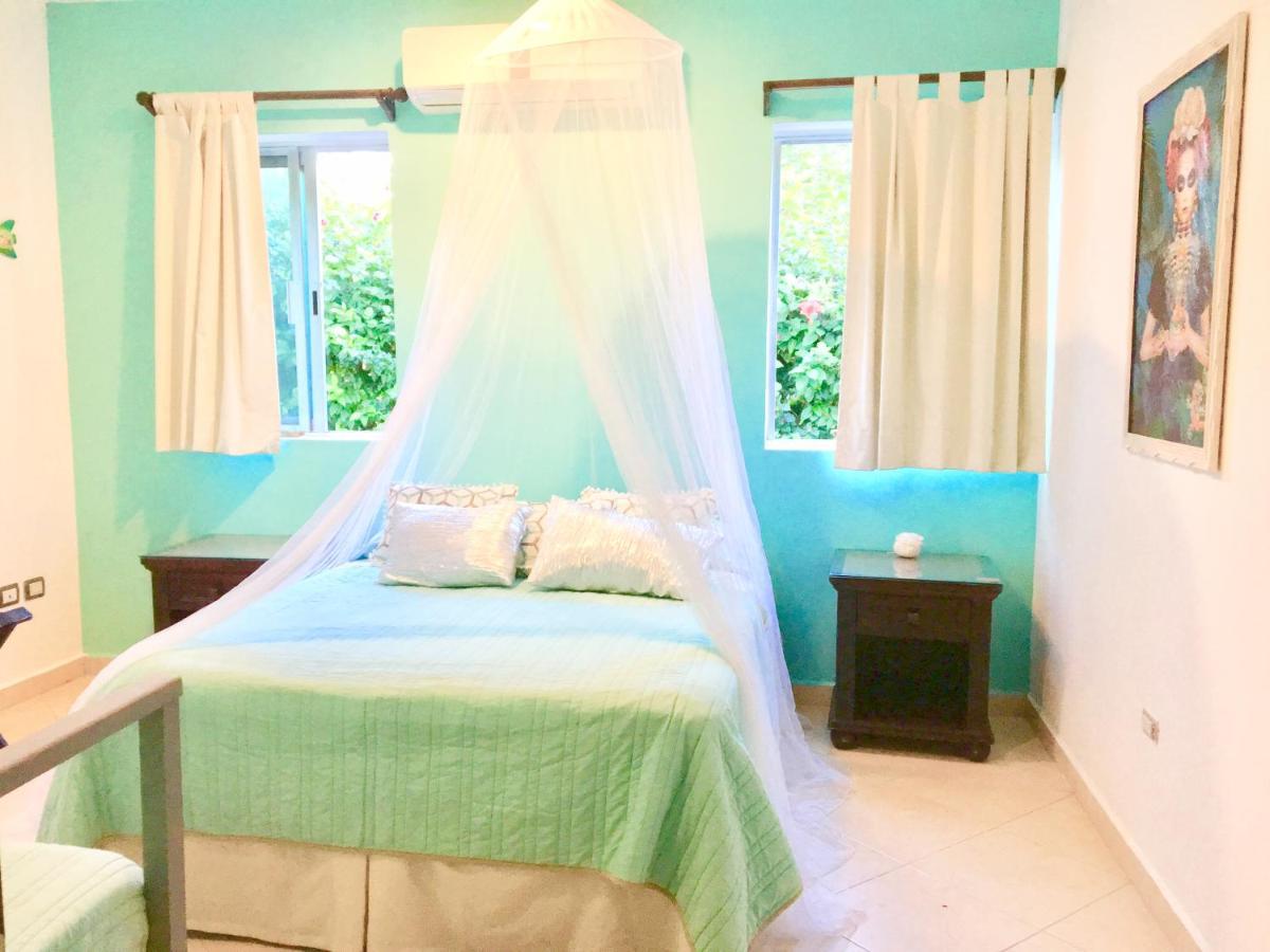 신데 델 카르멘 Esquina De La Felicidad De Playacar B&B 외부 사진