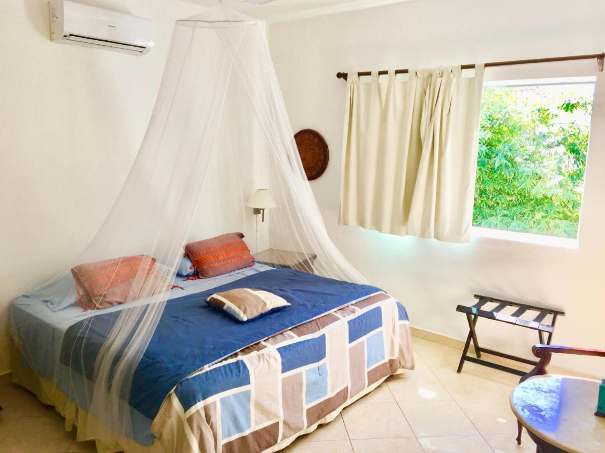 신데 델 카르멘 Esquina De La Felicidad De Playacar B&B 외부 사진