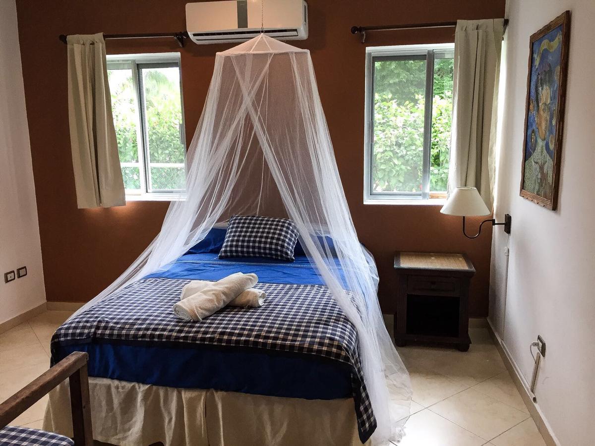 신데 델 카르멘 Esquina De La Felicidad De Playacar B&B 외부 사진