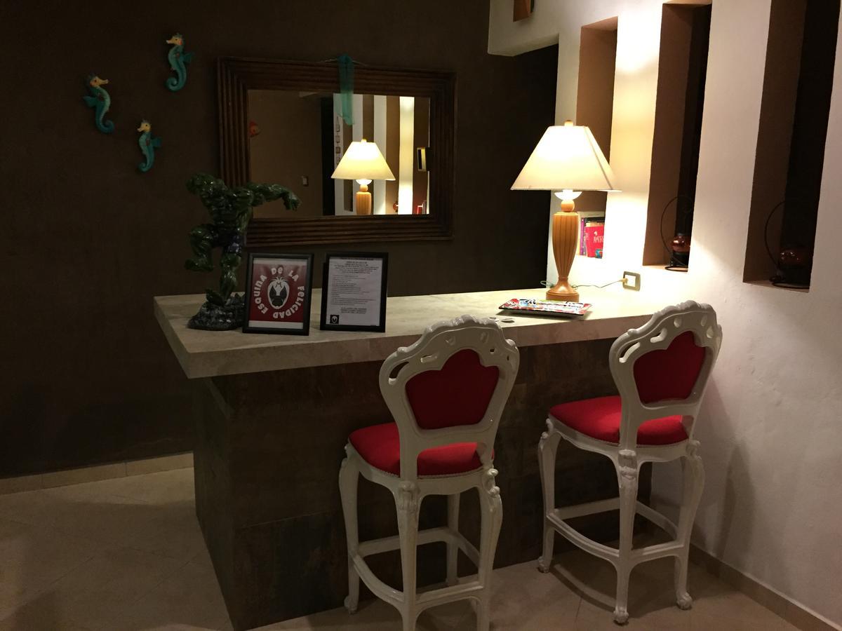신데 델 카르멘 Esquina De La Felicidad De Playacar B&B 외부 사진